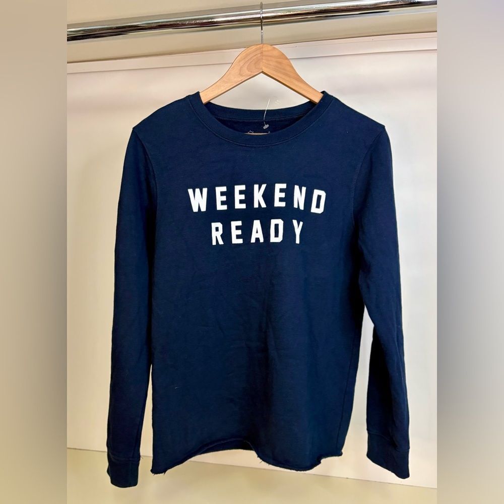 NWOT - Navy 'Weekend Ready' sweatshirt - size Large